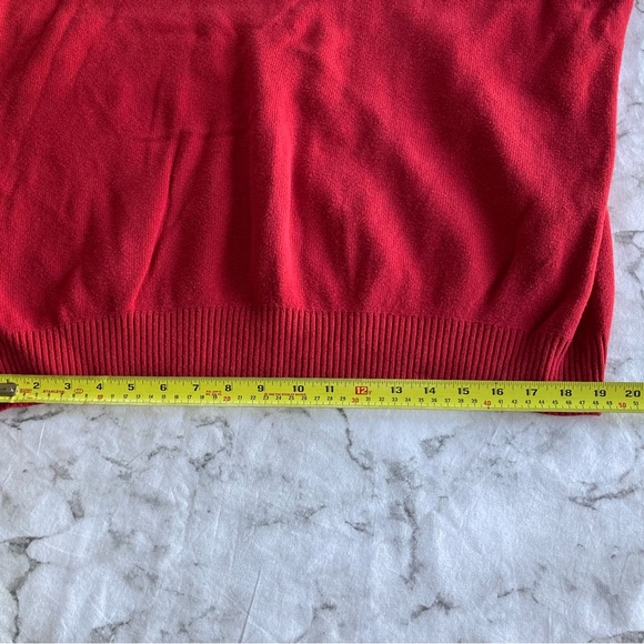 Classic Tommy Hilfiger Red and navy sweater - Picture 5 of 6